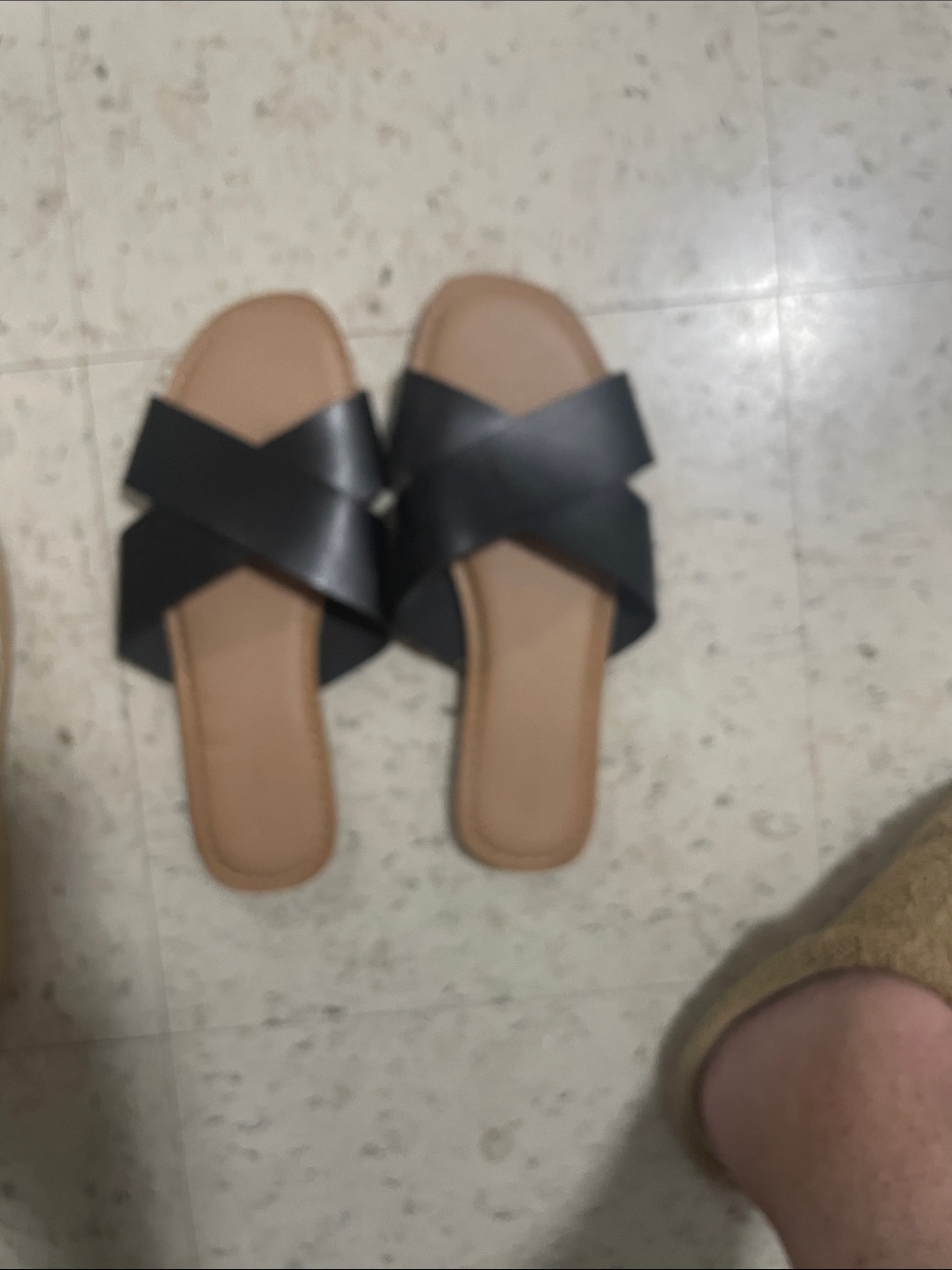 Old Navy Black Cross-Over Slide Sandals - Women